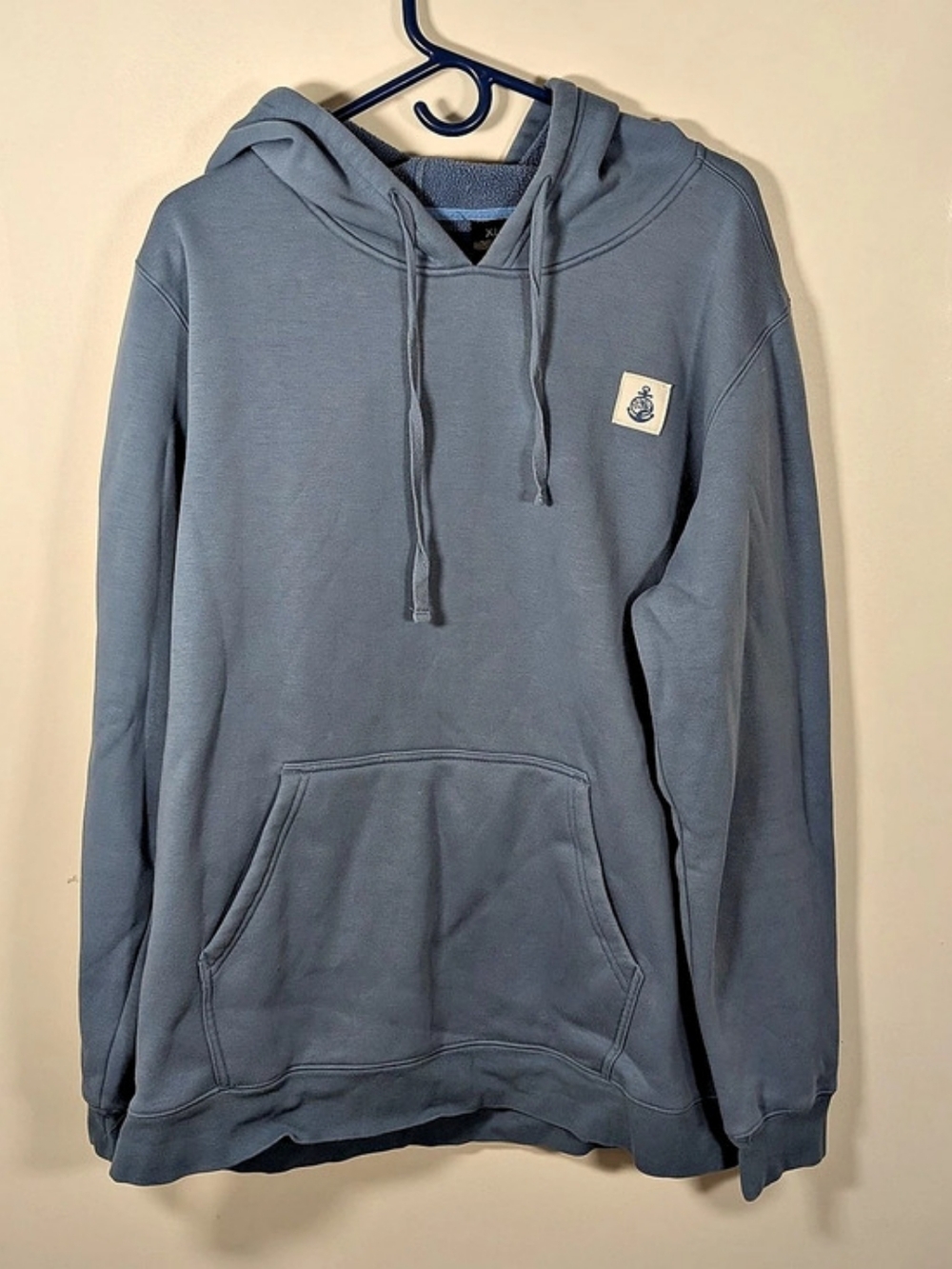Performance Apparel Gray Pullover Hoodie Size XL Like New